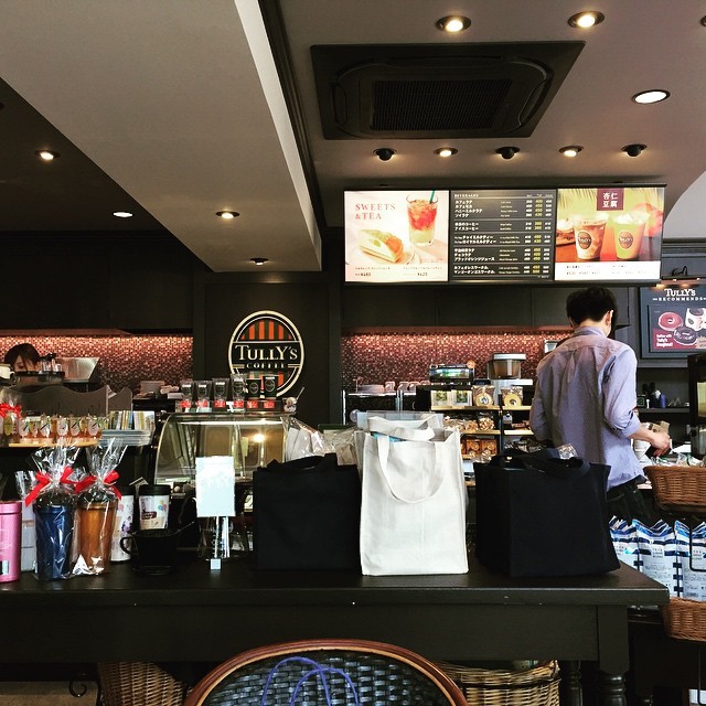 TULLY's Cafe