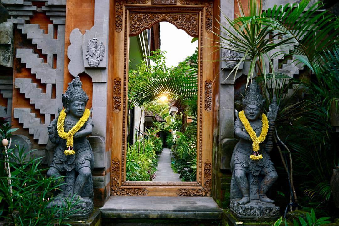 Ubud Art Market ...