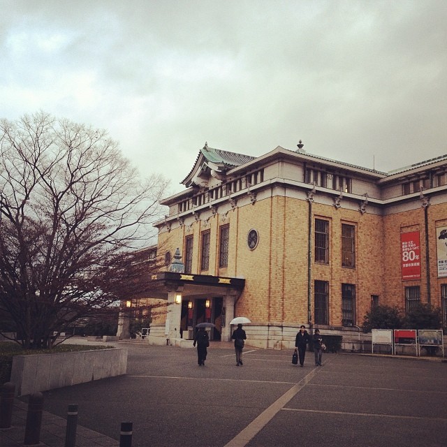 京都美术馆 (在 京都市美術館 (Kyoto Municipal Museum of Art))
