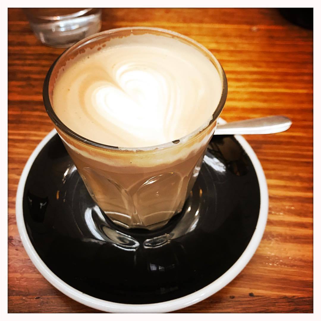 在 Seven Seeds Specialty Coffee